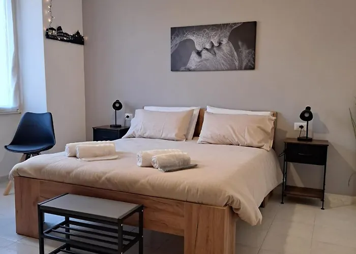 Apartamento Lamiaroma House - Vicino Metro-5 Minuti Dal Colosseo Roma