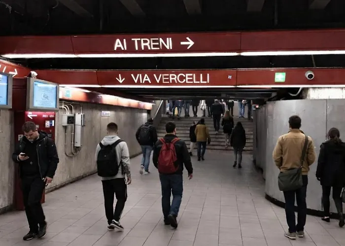 Vicino Metro-5 Minuti Dal Colosseo - Charme Comfort&relax * Roma