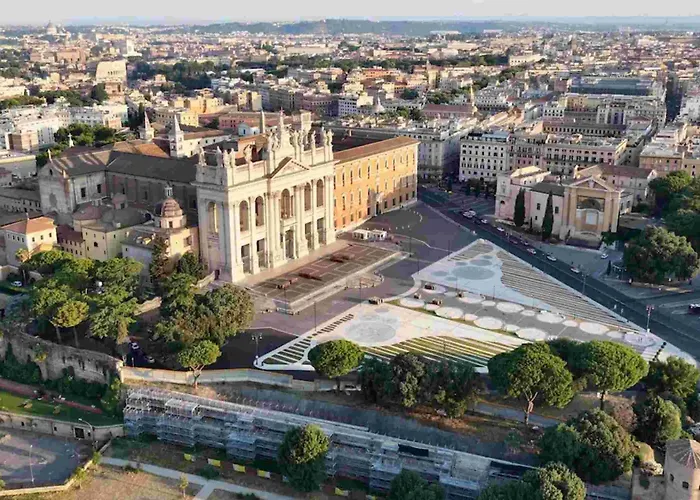 Vicino Metro-5 Minuti Dal Colosseo - Charme Comfort&relax Appartamento